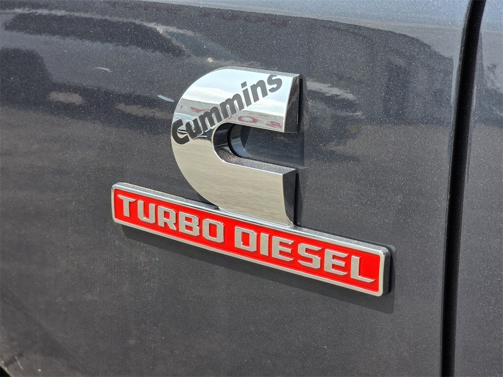 2026 Ram 3500 Laramie photo 3