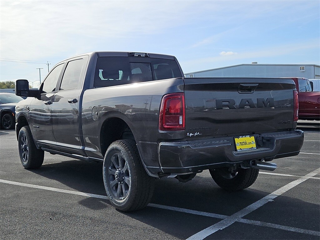 2025 Ram 2500 Laramie photo 4