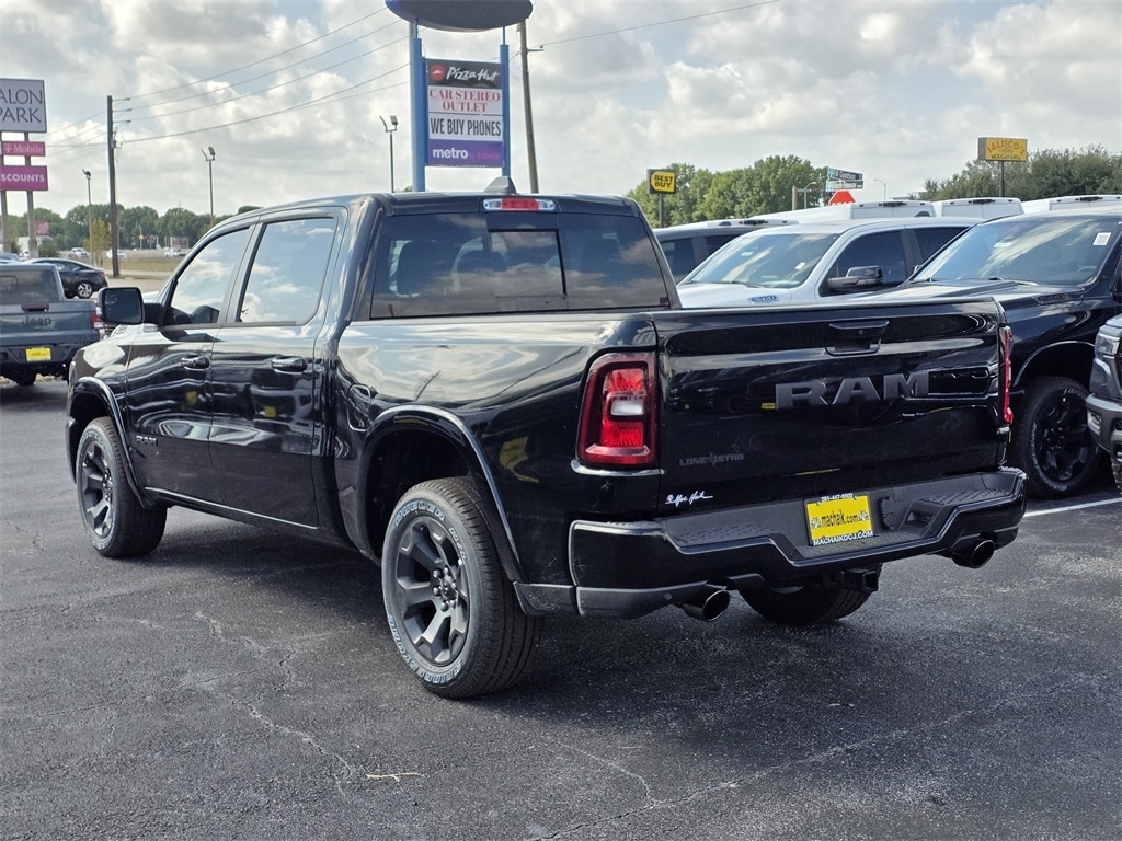 New 2026 Ram 1500 LONE STAR CREW CAB 4X2 5'7 BOX Pickup