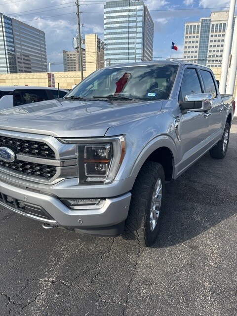 2022 Ford F-150 Platinum photo 4