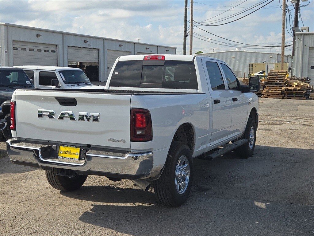 2026 Ram 2500 Tradesman photo 2