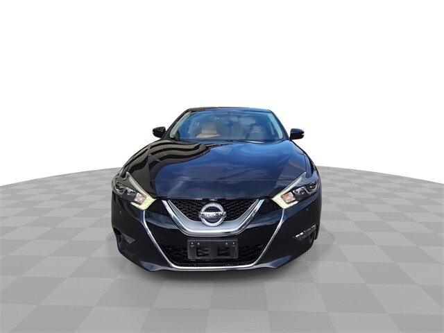 2016 Nissan Maxima SR photo 3