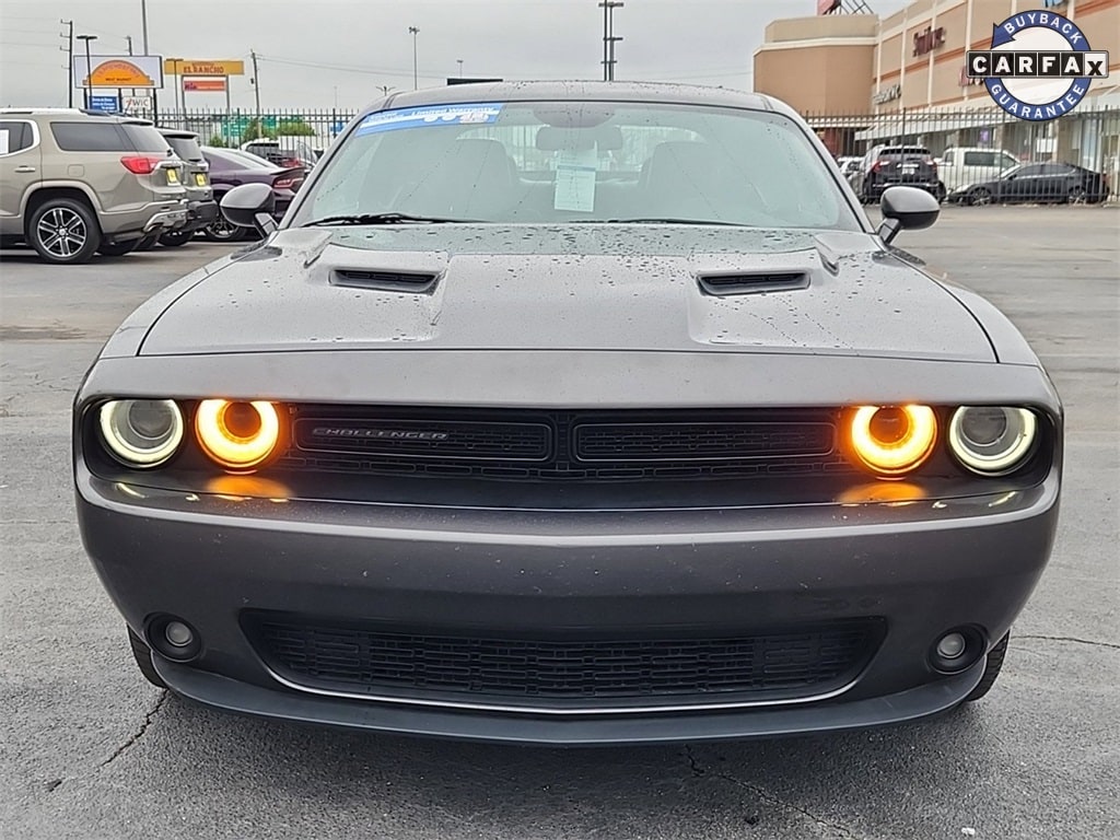 Used 2018 Dodge Challenger SXT Plus with VIN 2C3CDZAG9JH334059 for sale in Houston, TX