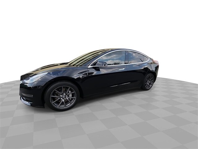 2019 Tesla Model 3 Performance photo 4