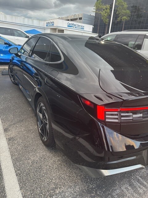2024 Hyundai Sonata SEL Convenience photo 3