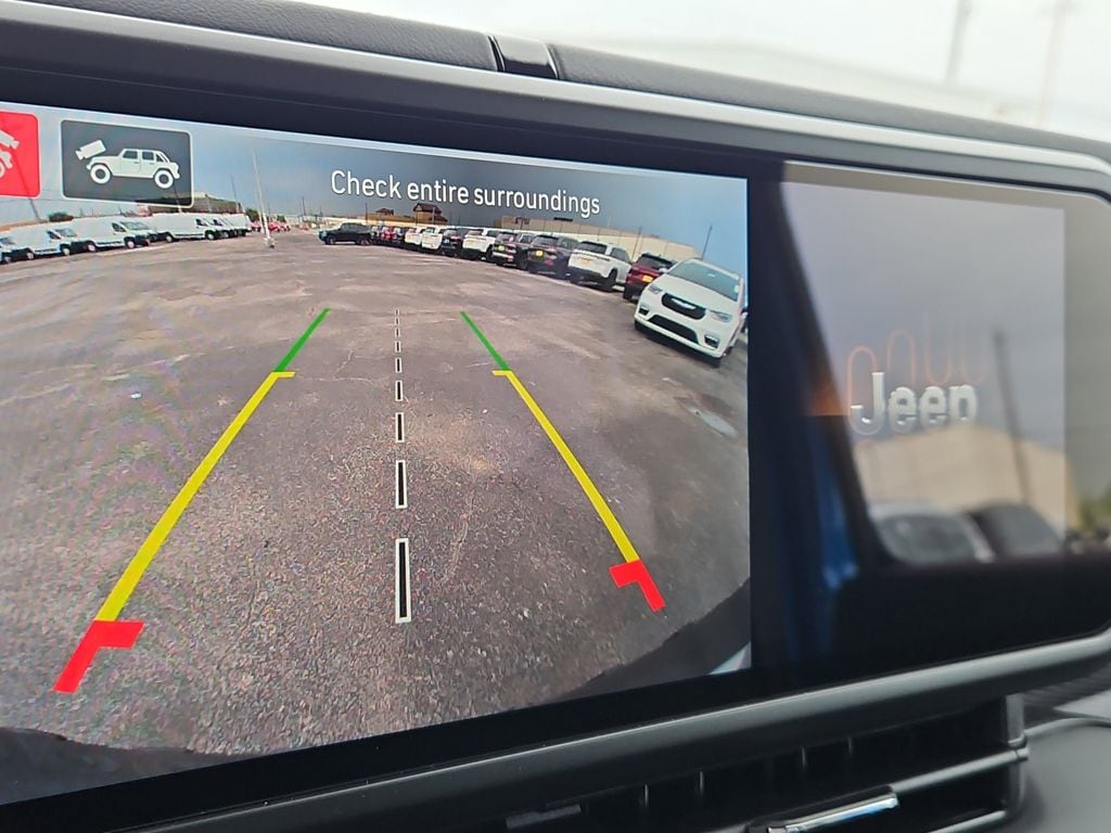 2025 Jeep Wrangler 4-Door Rubicon - Photo 12