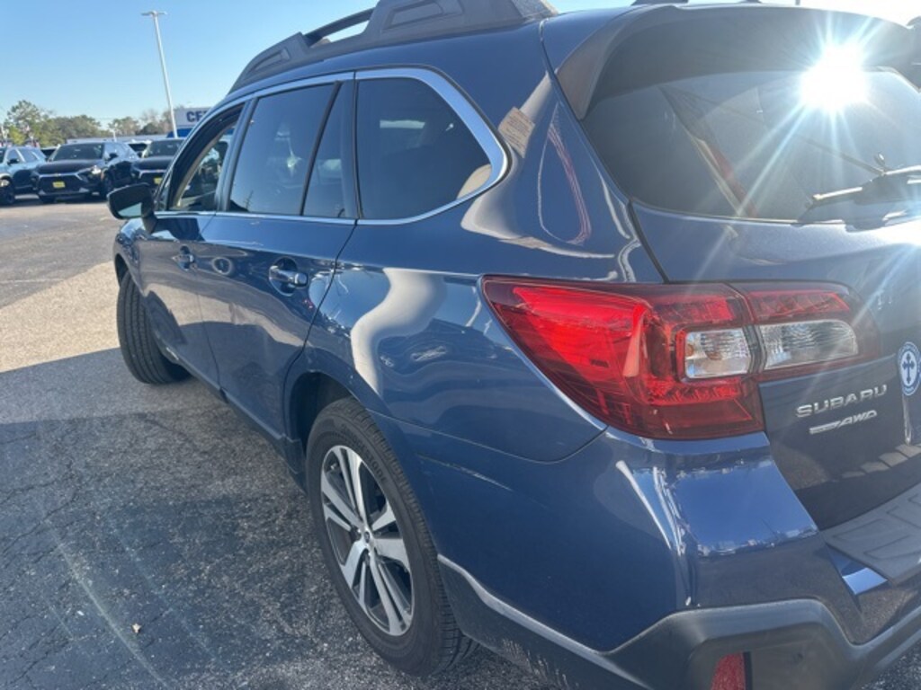 Used 2019 Subaru Outback 2.5i SUV