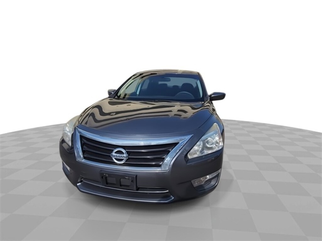 Used 2015 Nissan Altima 2.5 S Sedan