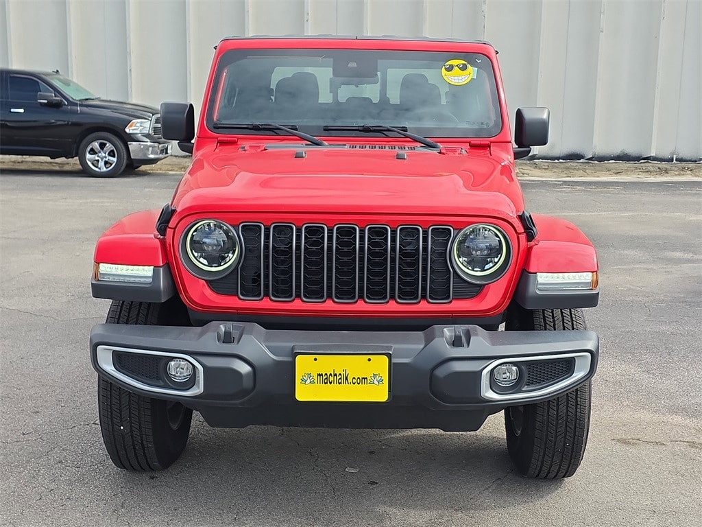Used 2024 Jeep Gladiator Sport Truck