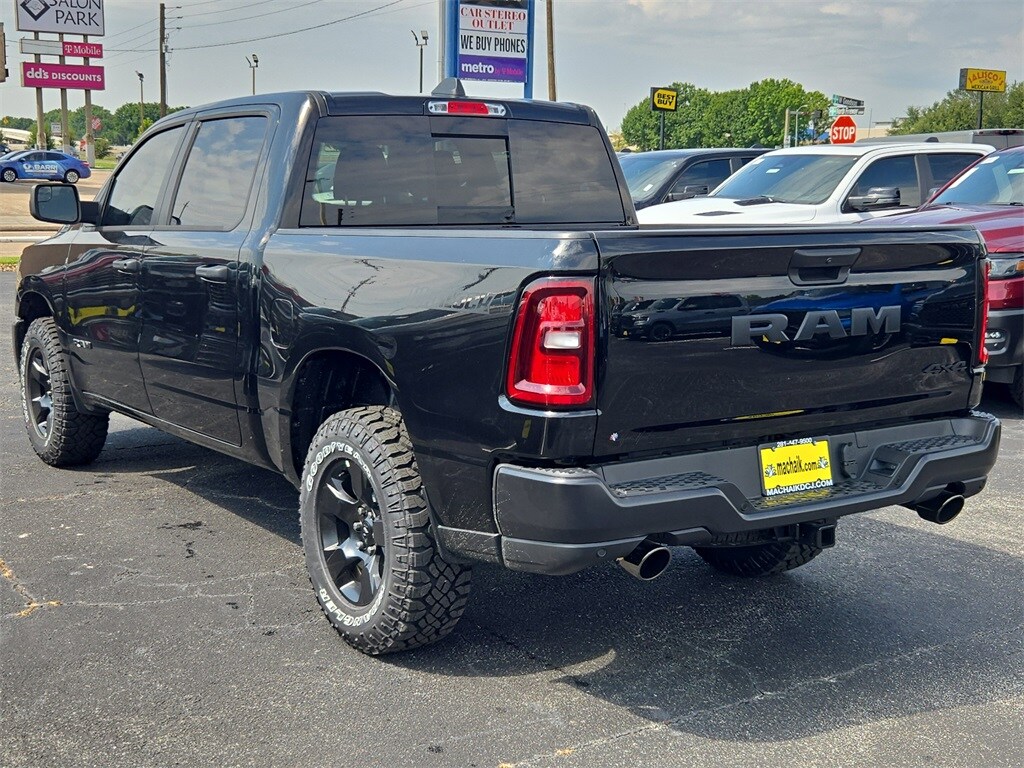 2026 Ram 1500 Warlock photo 4