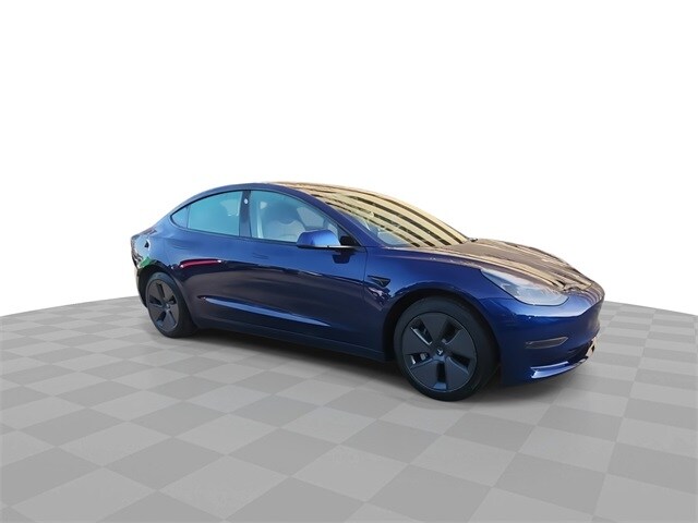 2023 Tesla Model 3 photo 2