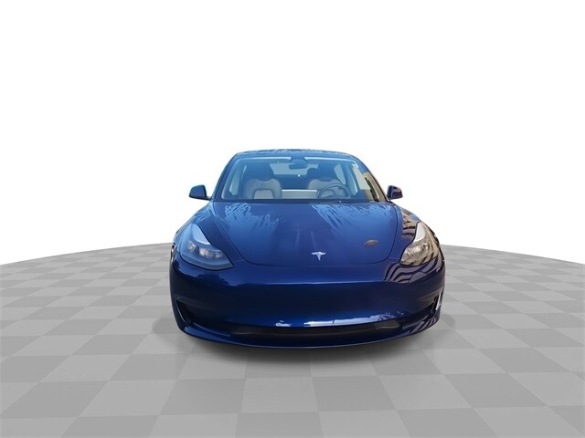 2023 Tesla Model 3 photo 3