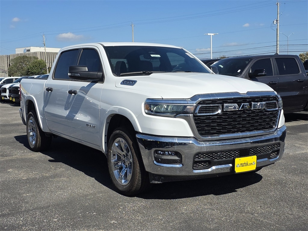 New 2026 Ram 1500 LONE STAR CREW CAB 4X4 5'7 BOX Pickup