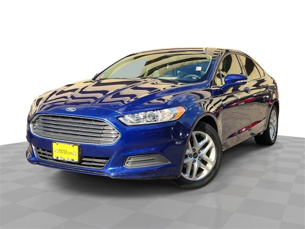 Used 2016 Ford Fusion SE Sedan