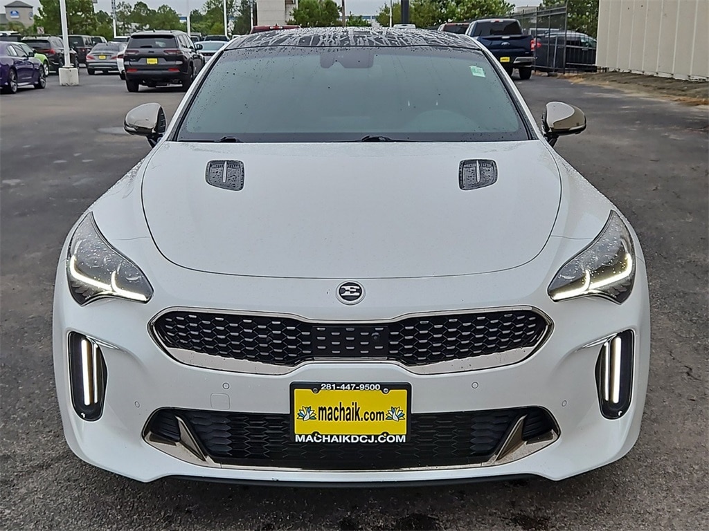 Used 2020 Kia Stinger GT2 with VIN KNAE55LC3L6075963 for sale in Houston, TX