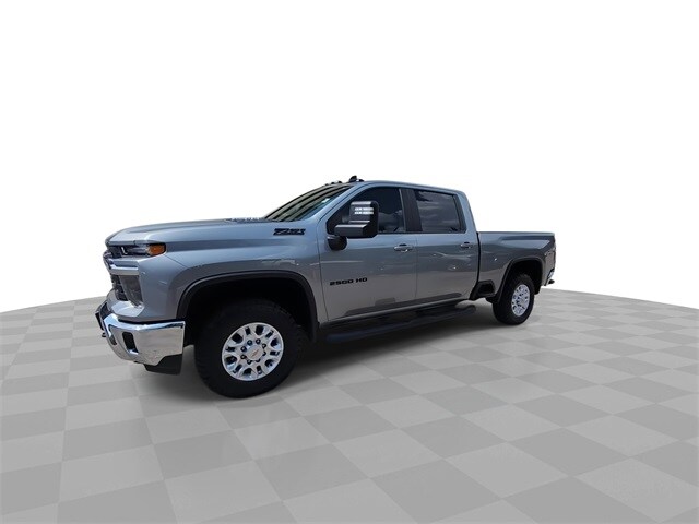 2024 Chevrolet Silverado 2500HD LT photo 4