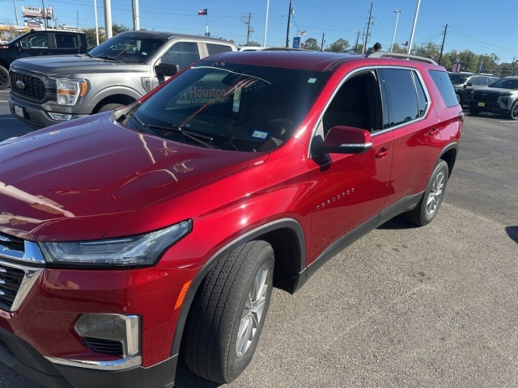 Used 2022 Chevrolet Traverse LT SUV