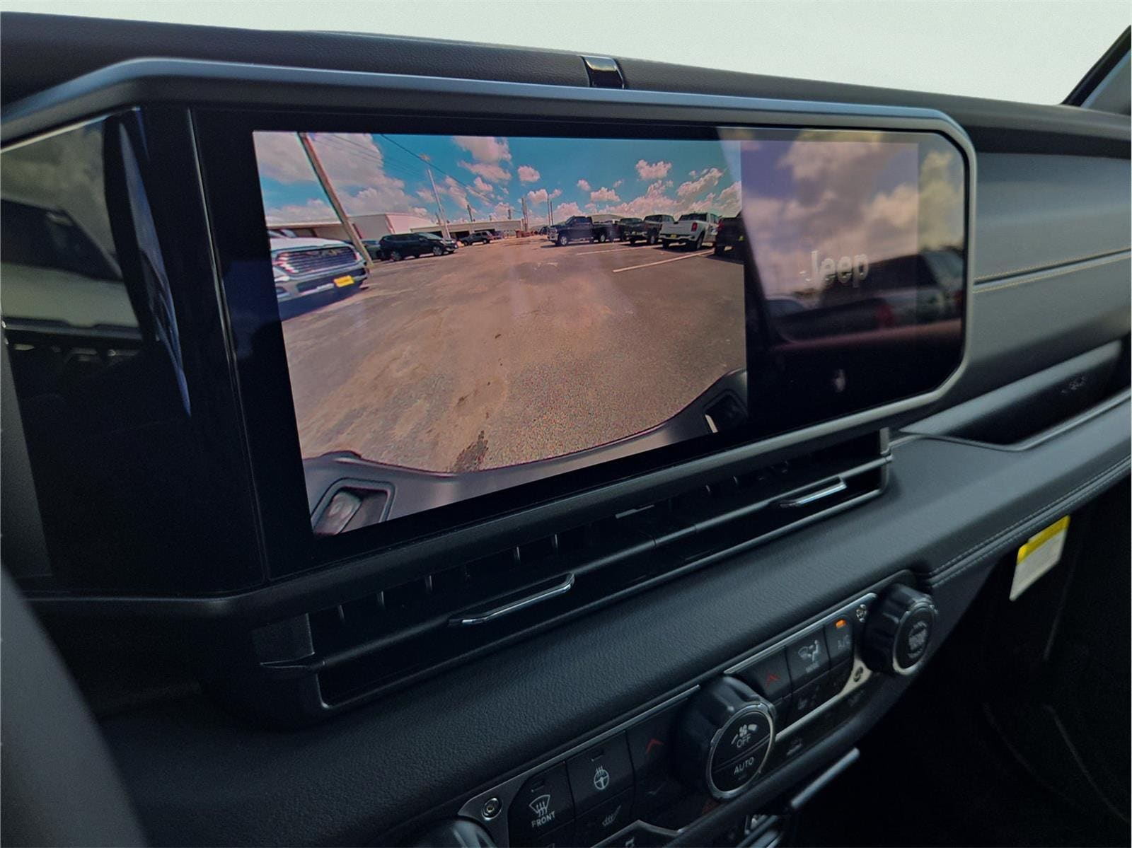 2025 Jeep Gladiator Texas Trail - Photo 11