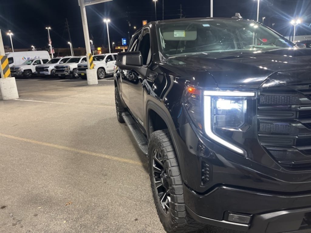 Used 2022 GMC Sierra 1500 Elevation Truck