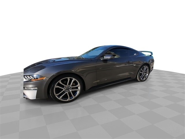 2018 Ford Mustang EcoBoost Premium photo 4