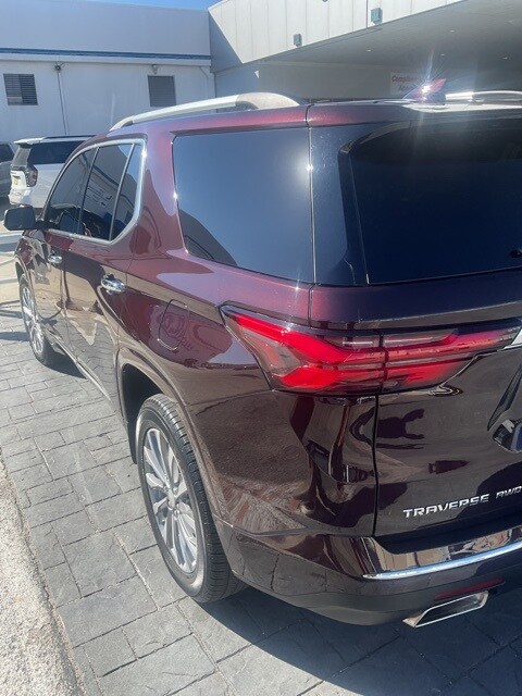 2023 Chevrolet Traverse Premier photo 3