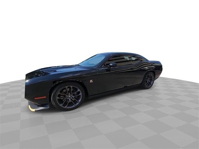 2023 Dodge Challenger R/T Scat Pack photo 4