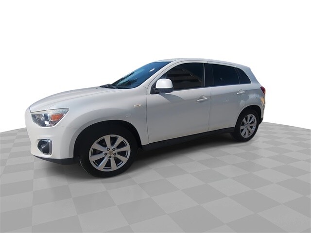 2014 Mitsubishi Outlander Sport SE photo 4