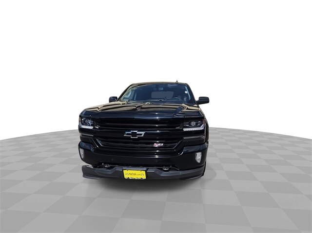 2018 Chevrolet Silverado 1500 LTZ photo 3
