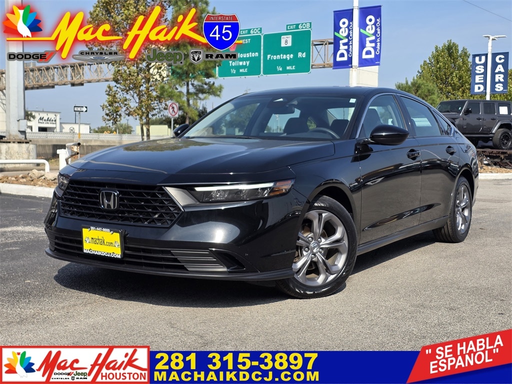 2024 Honda Accord EX's photo