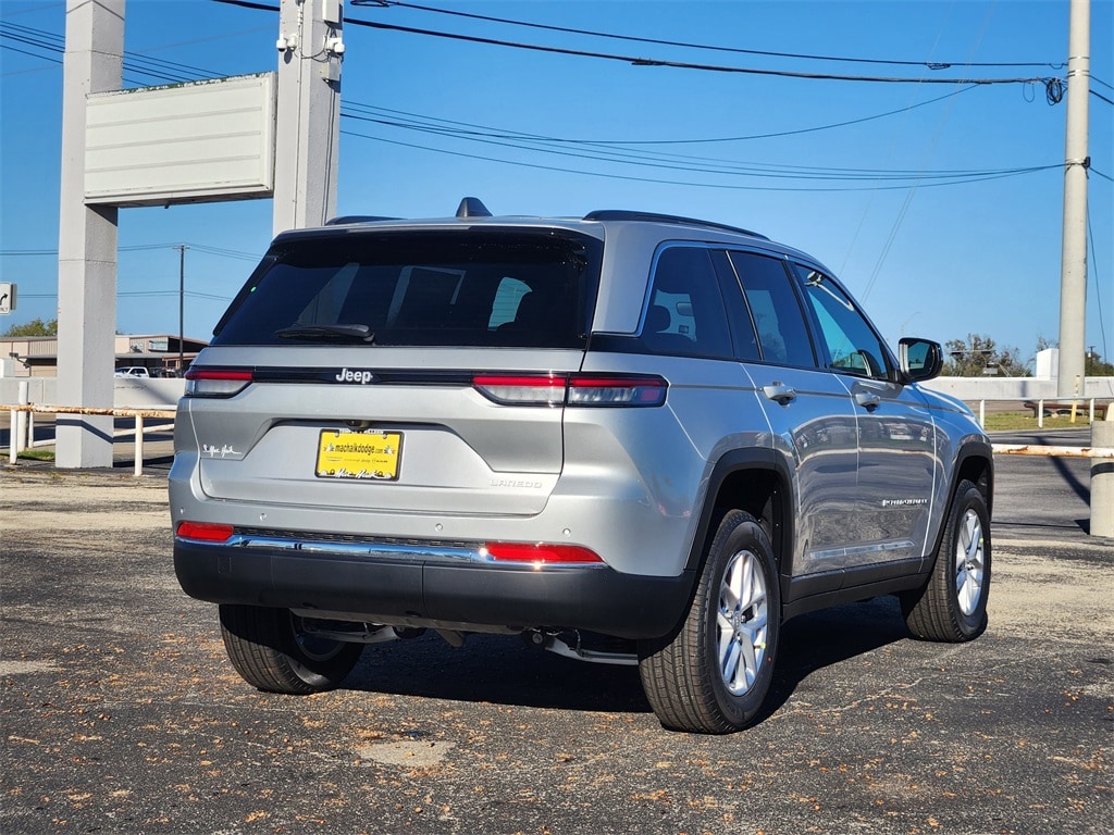 New 2025 Jeep Grand Cherokee LAREDO X 4X2 Sport Utility