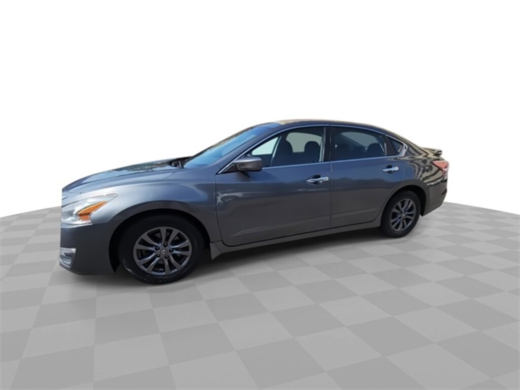Used 2015 Nissan Altima 2.5 S Sedan