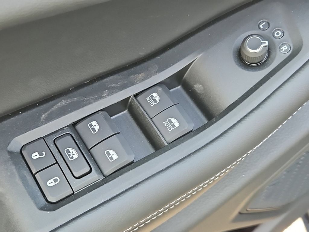 2025 Jeep Grand Cherokee Limited - Photo 16