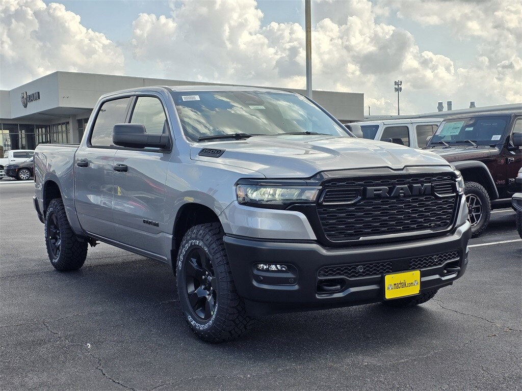 2026 Ram 1500 Warlock photo 2