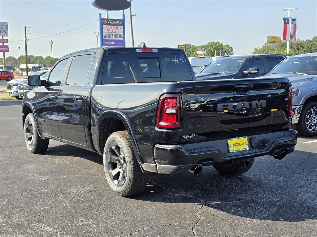 New 2026 Ram 1500 LONE STAR CREW CAB 4X4 5'7 BOX Pickup