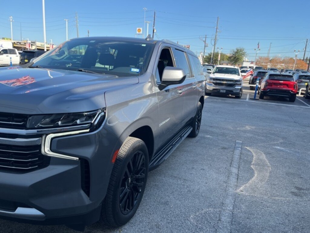Used 2021 Chevrolet Suburban LT SUV