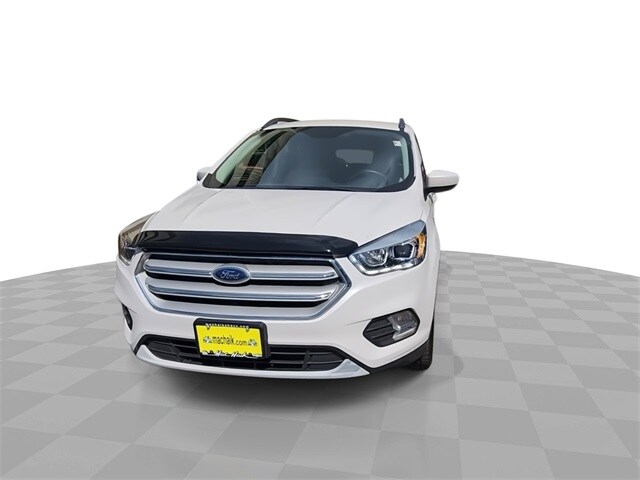 2018 Ford Escape SEL photo 3