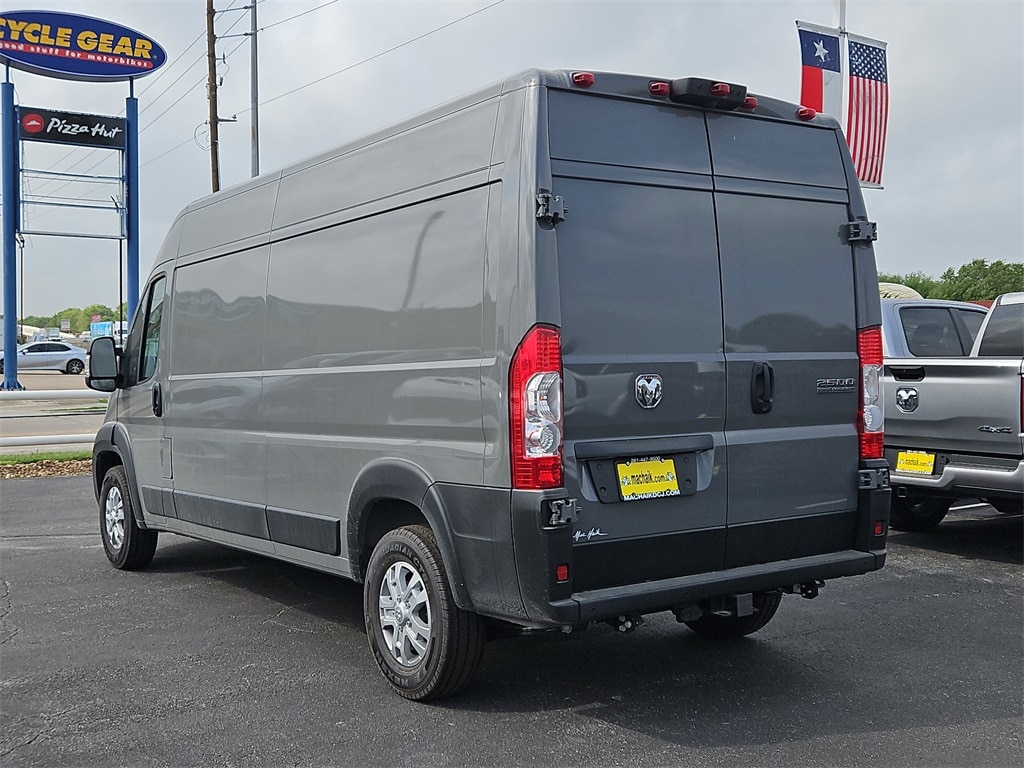 New 2025 Ram ProMaster PROMASTER 2500 SLT+ CARGO VAN HIGH ROOF 159' WB Cargo Van