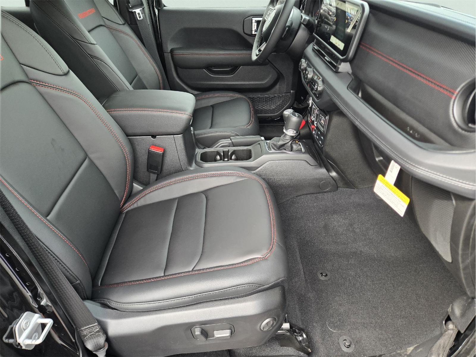 2025 Jeep Gladiator Rubicon - Photo 16