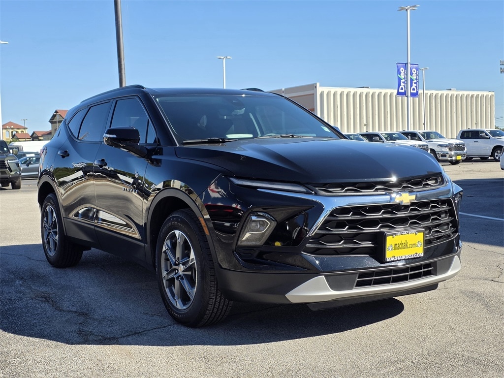 Used 2025 Chevrolet Blazer LT SUV