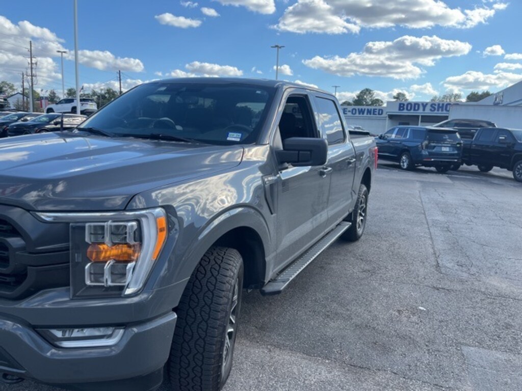Used 2021 Ford F-150 XLT Truck