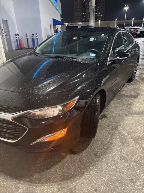 2023 Chevrolet Malibu RS photo 4