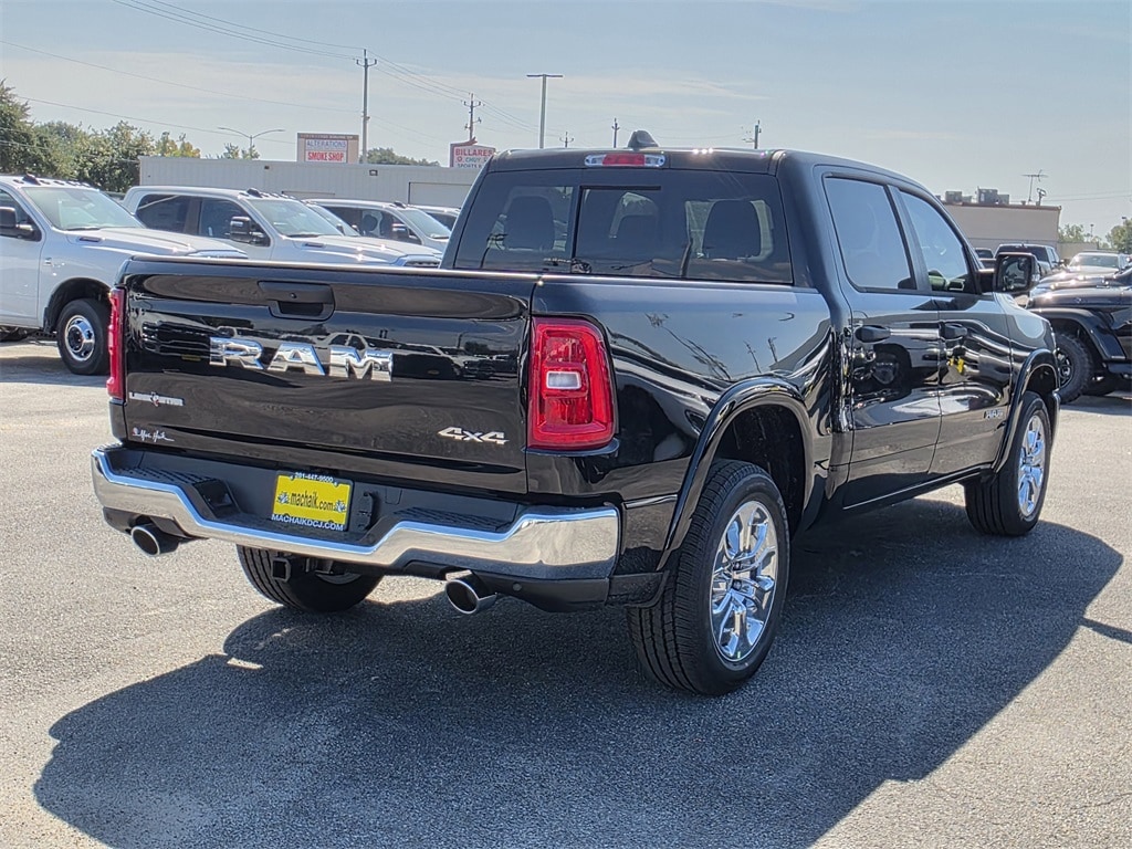 New 2026 Ram 1500 LONE STAR CREW CAB 4X4 5'7 BOX Pickup