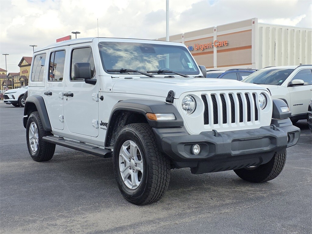 2022 Jeep Wrangler Unlimited Sport S photo 3