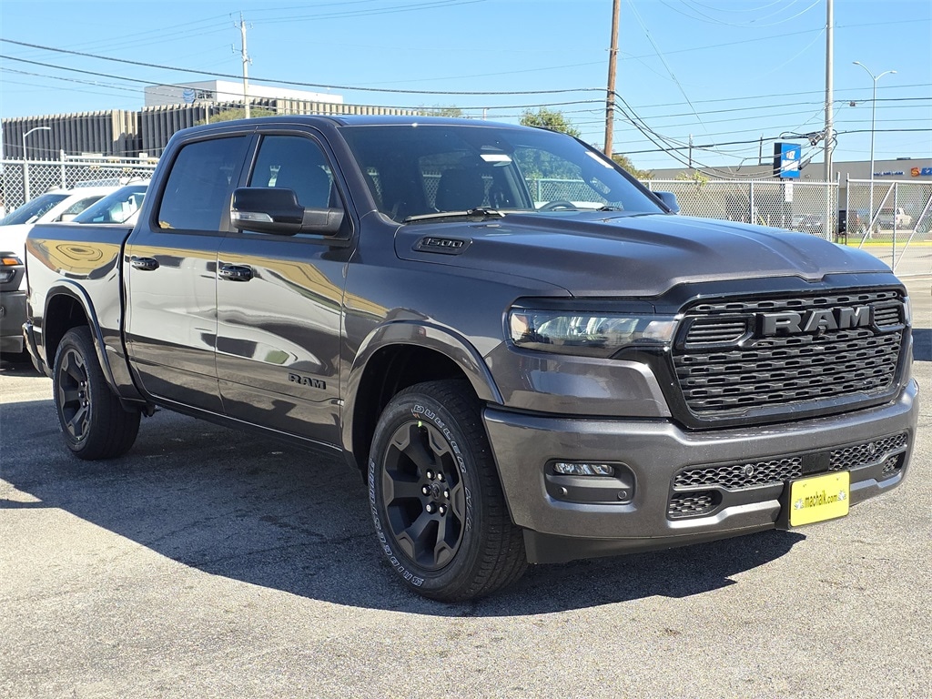 New 2026 Ram 1500 LONE STAR CREW CAB 4X2 5'7 BOX Pickup