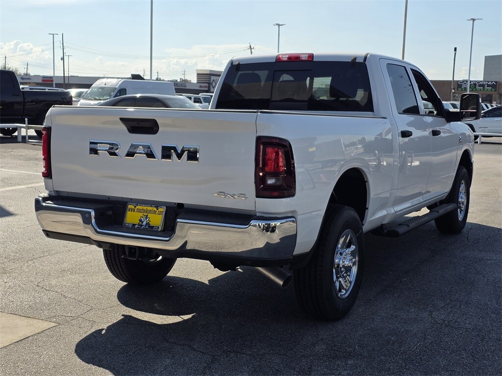 2025 Ram 2500 Tradesman photo 2