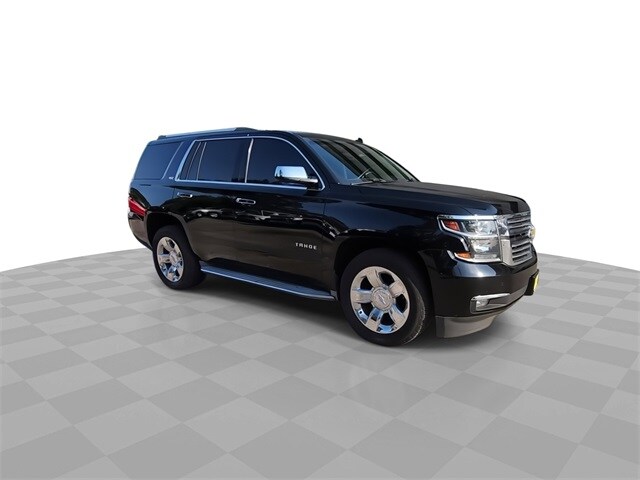 2015 Chevrolet Tahoe LTZ photo 2