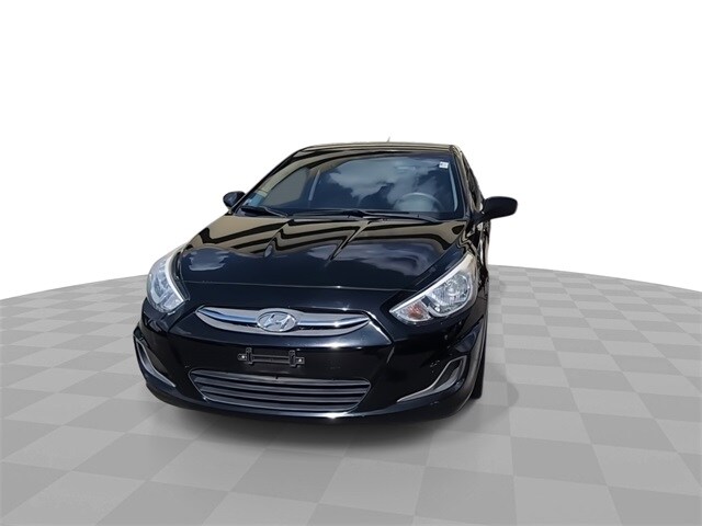 2017 Hyundai Accent SE photo 3