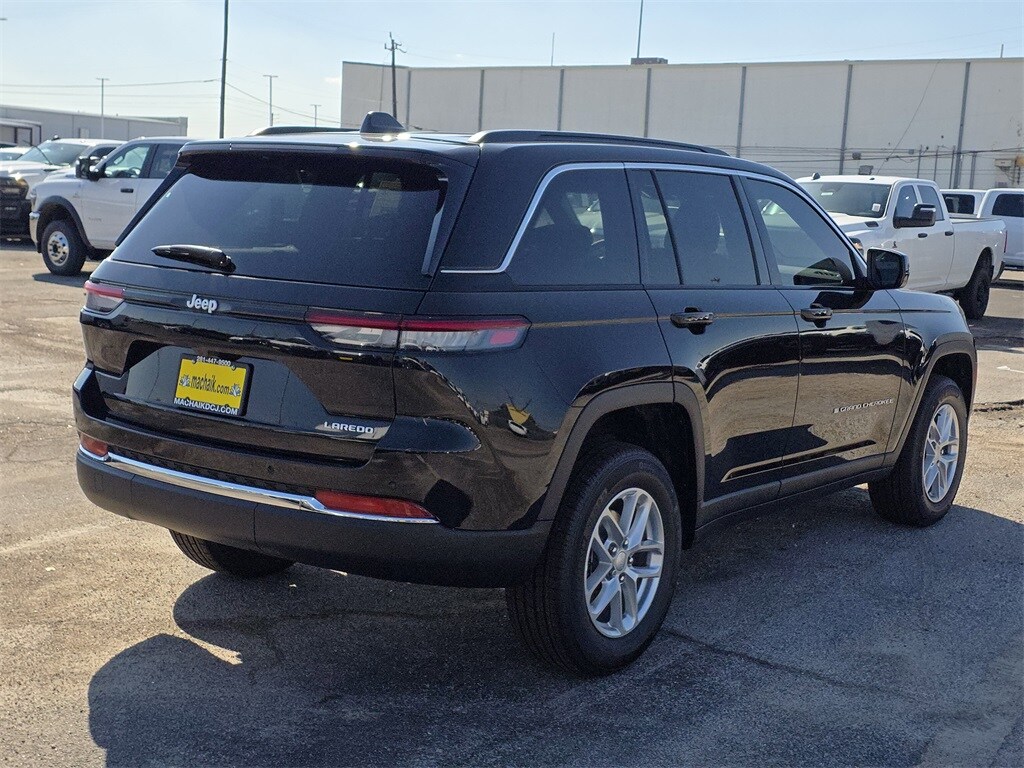 New 2025 Jeep Grand Cherokee LAREDO X 4X2 Sport Utility
