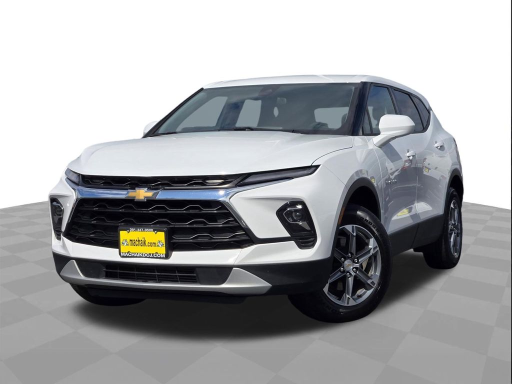 2025 Chevrolet Blazer 2.0T 2LT AWD's photo