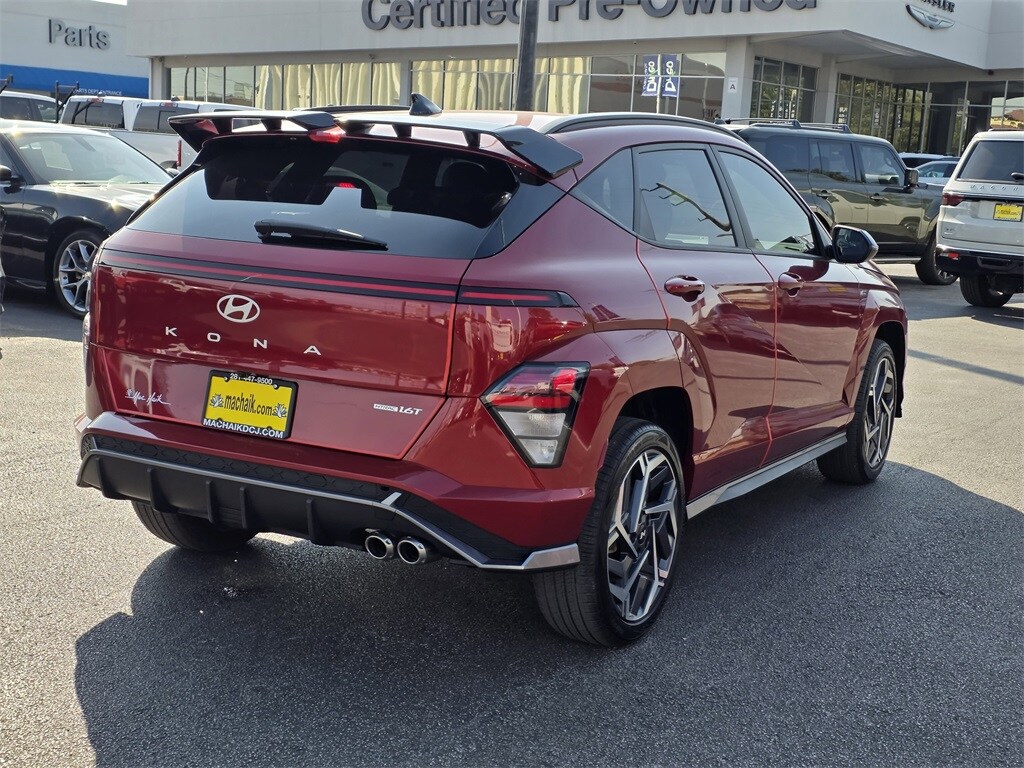 2024 Hyundai Kona N Line photo 4